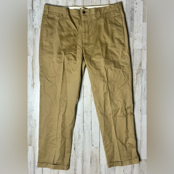 Orvis Golf Dress Pants Men's 40x32 Tan Cotton Comfort - Picture 2 of 11